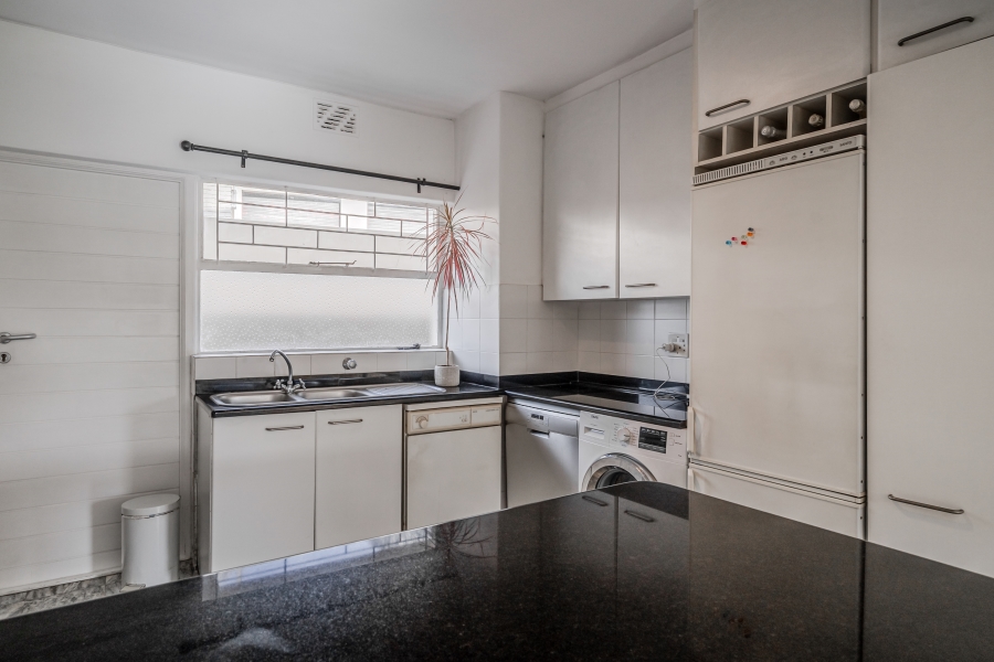 To Let 3 Bedroom Property for Rent in Camps Bay Western Cape